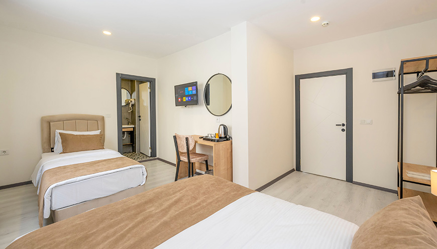 ../images/room/triple-room/3.jpg